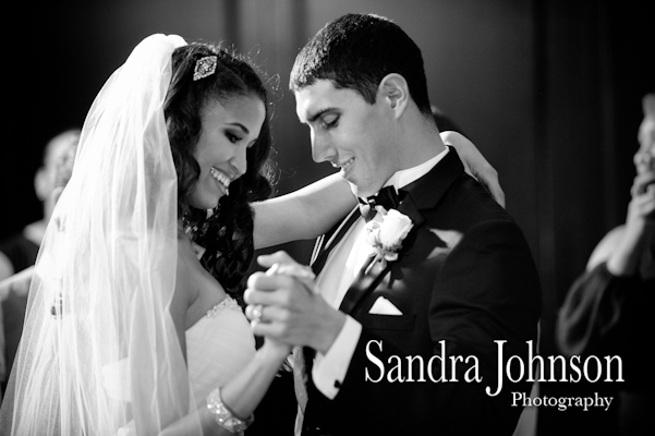 Best Maggiano's Orlando wedding photographer - Sandra Johnson (SJFoto.com)